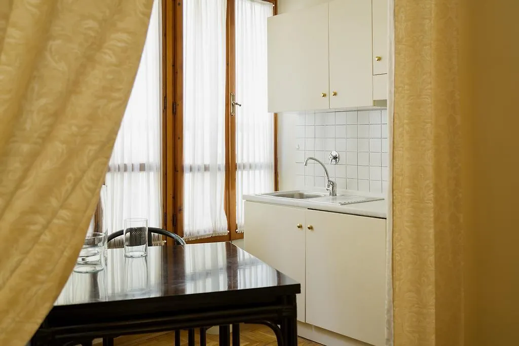 ** Гостевой дом Firenze Apartments Италия