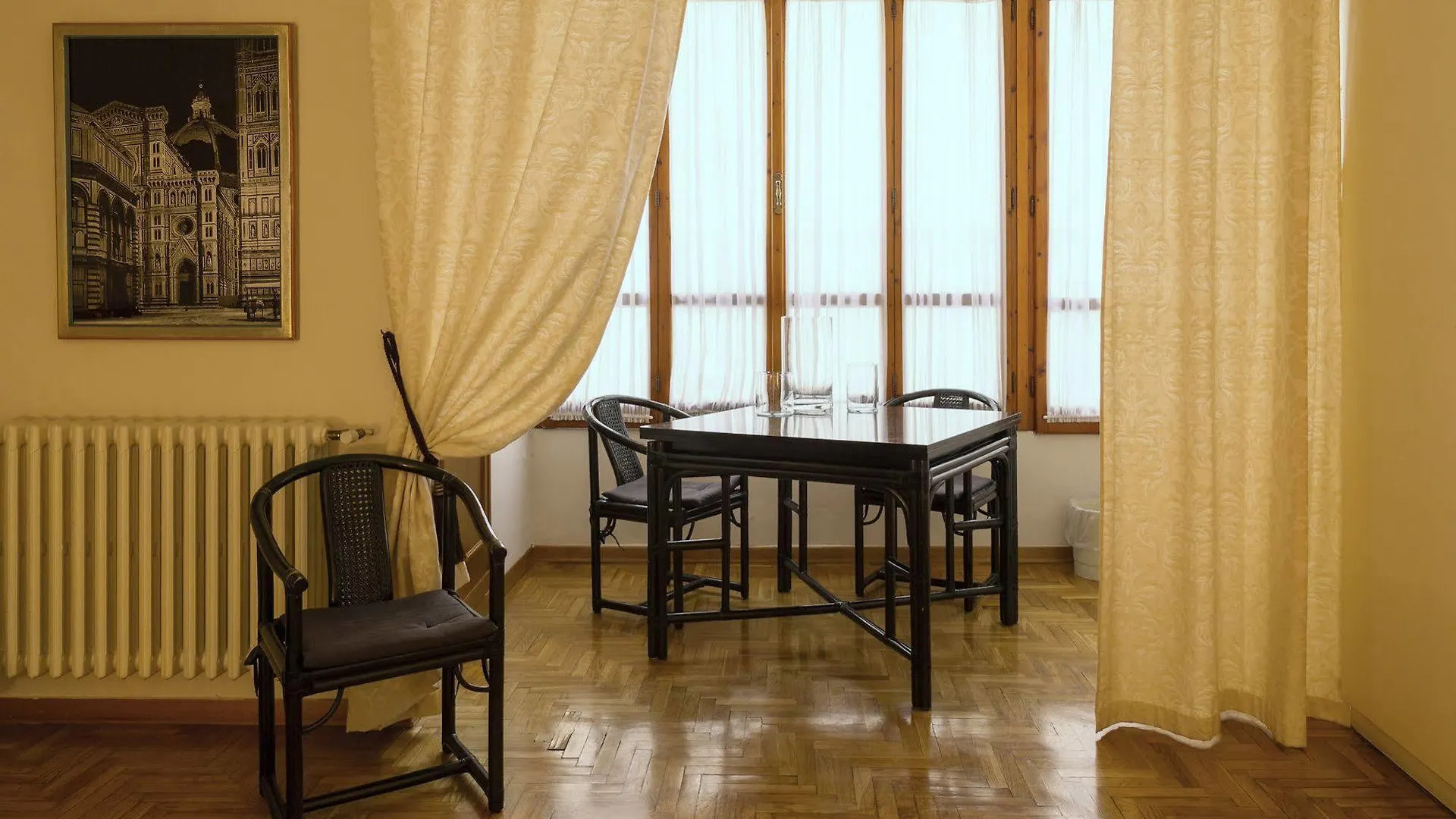 Firenze Apartments 2*,  Italia